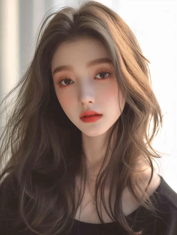 ((一个残破的白色瓷娃娃少女))((长发))((破旧白色纱裙))((左胳膊断裂))((右手腕上还有断裂的铁链))((混黑色背景))((8000k分辨率))((精致脸))((精细画质))((半身像))((黑白灰)) - style2部分