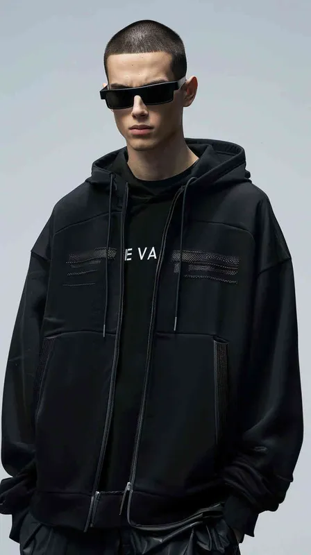 设计潮牌的未来科技帽衫,品牌LOGO"EVAN"的字样设计感非常强,材质很有质感,logo在胸前部分超酷,男模特短发,带黑框眼镜,衣服有未来的科技感,背景赛博朋克风格 - AI绘画作品展示 | Midjourney中文版生成