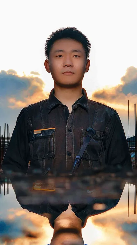 图片中的摄影师在工作现场 - style3部分